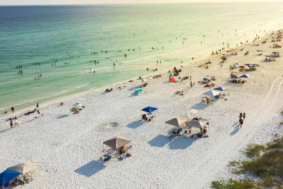 White sand beach in South Walton, FL